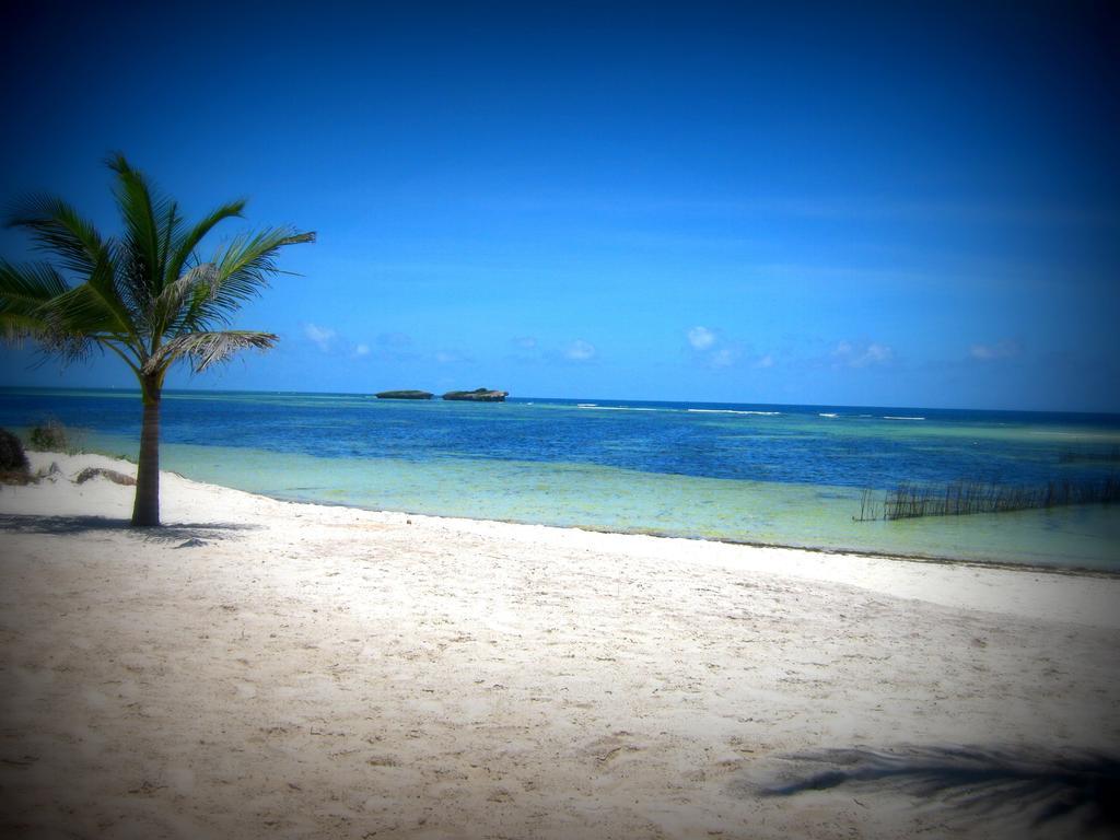 Fortamu Lady D House Watamu Phòng bức ảnh